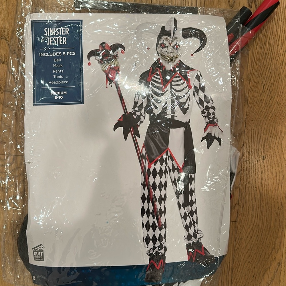 Kids sinister jester costume Medium 8-10
